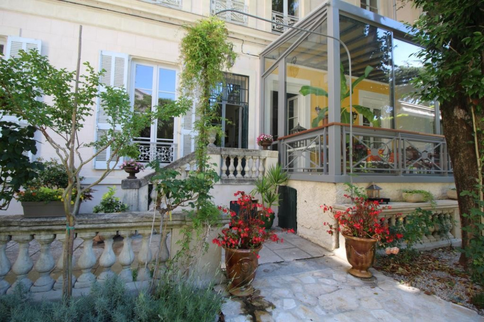 vente achat appartement bourgeois hotel particulier Nimes agence immobiliere corinne ponce (56)